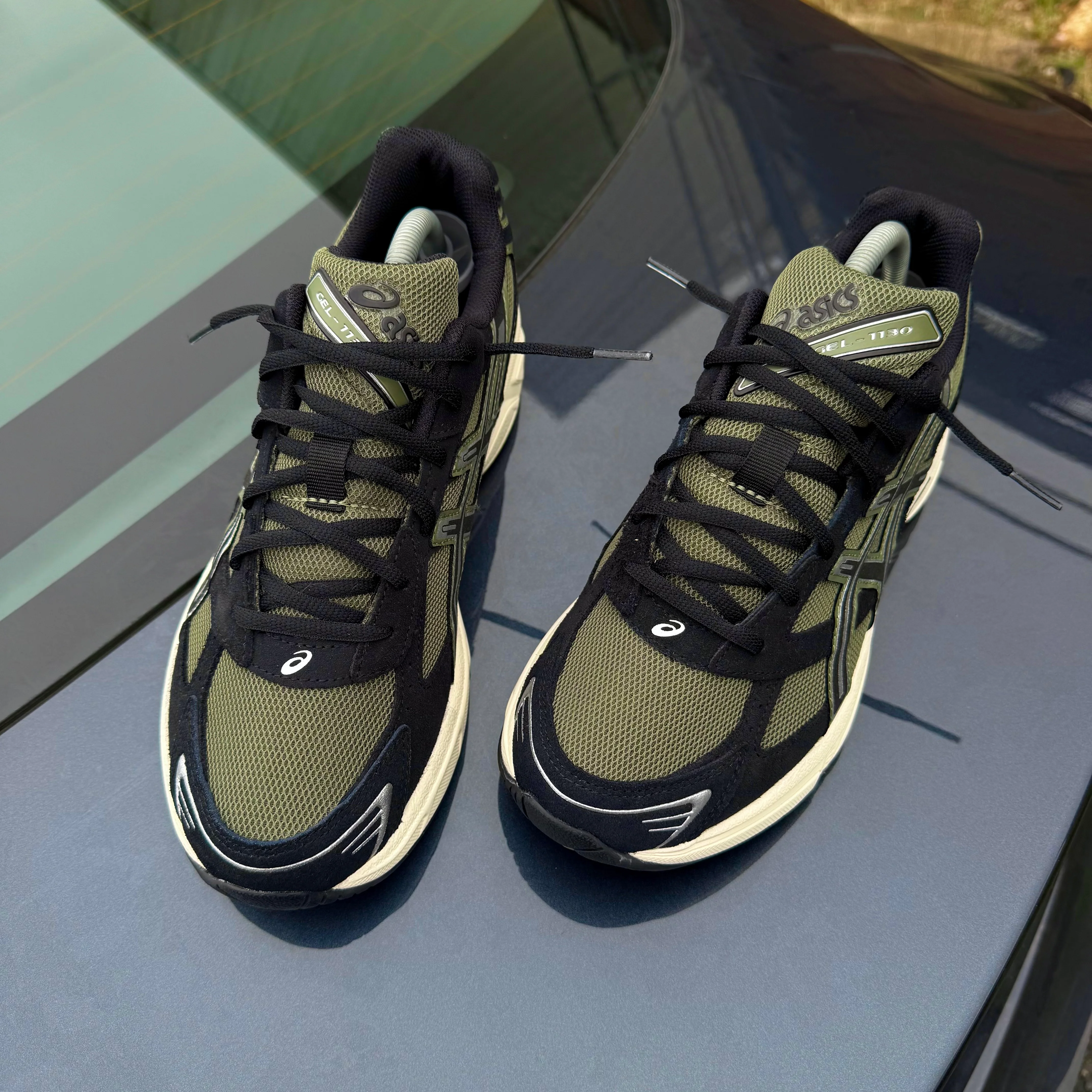 ASICS GEL 1130 TRAINER - KHAKI / BLACK - Image 2