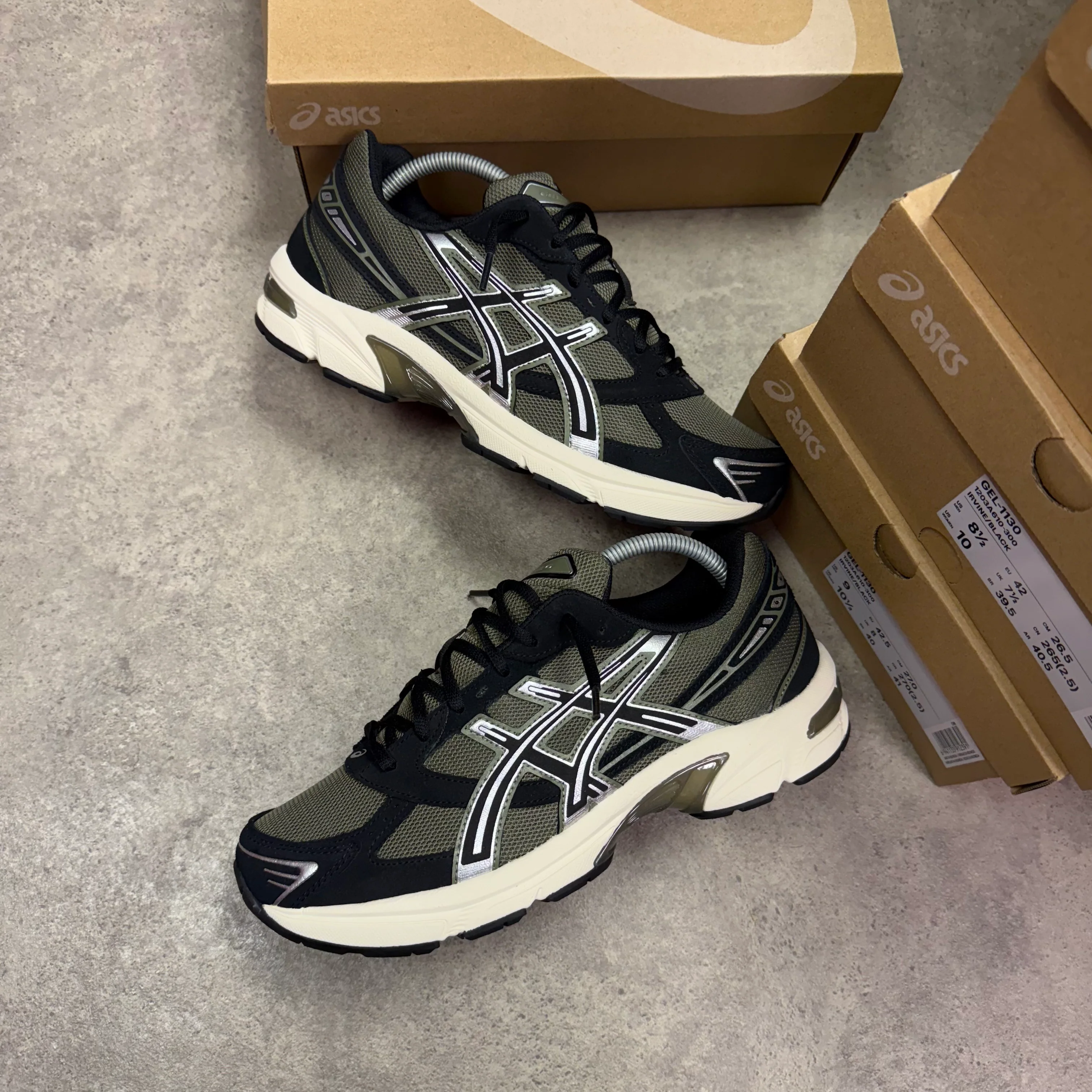 ASICS GEL 1130 TRAINER - KHAKI / BLACK - Image 4