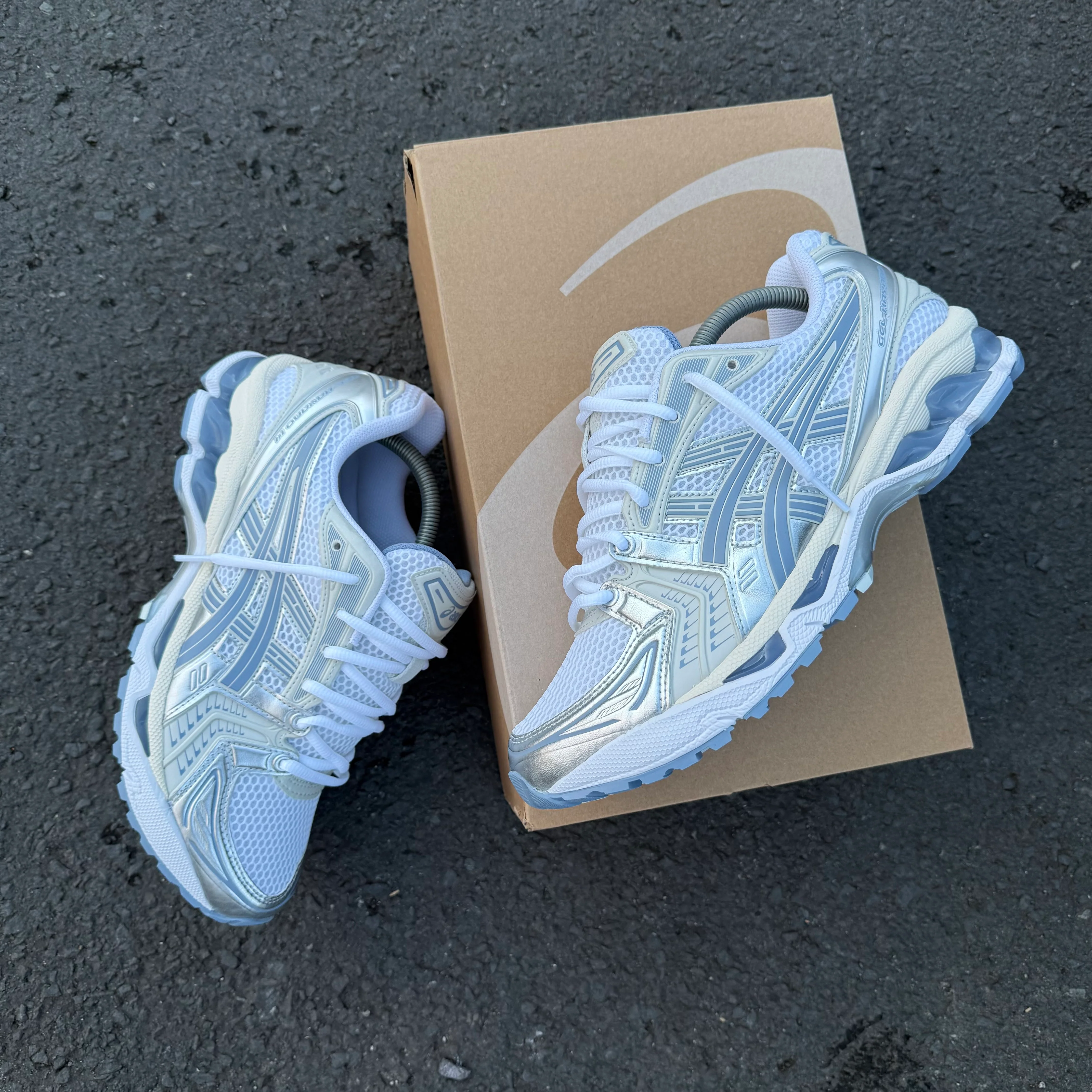 ASICS GEL-KAYANO 14 TRAINER - WHITE / LIGHT NAVY - Image 3