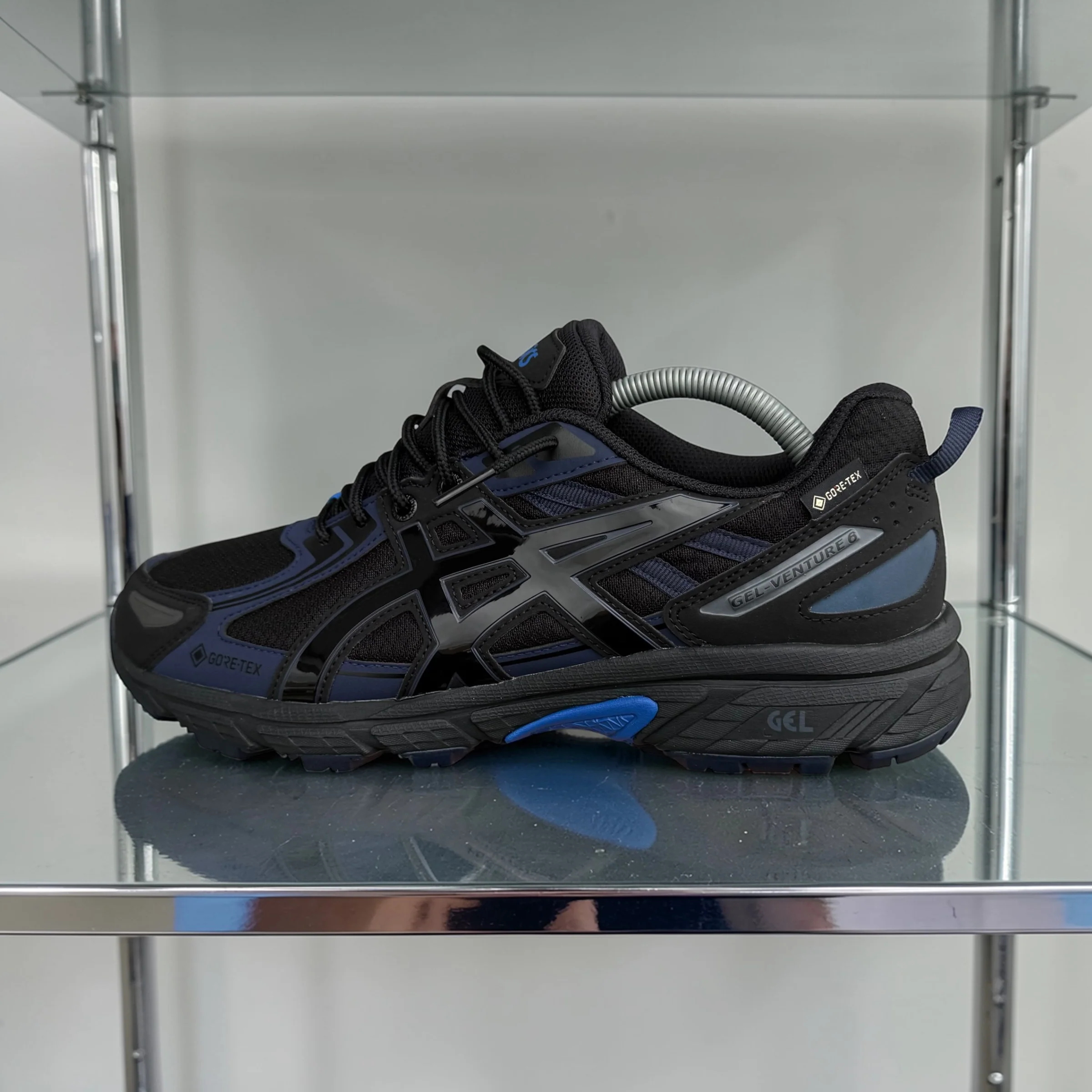 ASICS GEL VENTURE 6 TRAINER - BLACK / ROYAL BLUE - Image 3