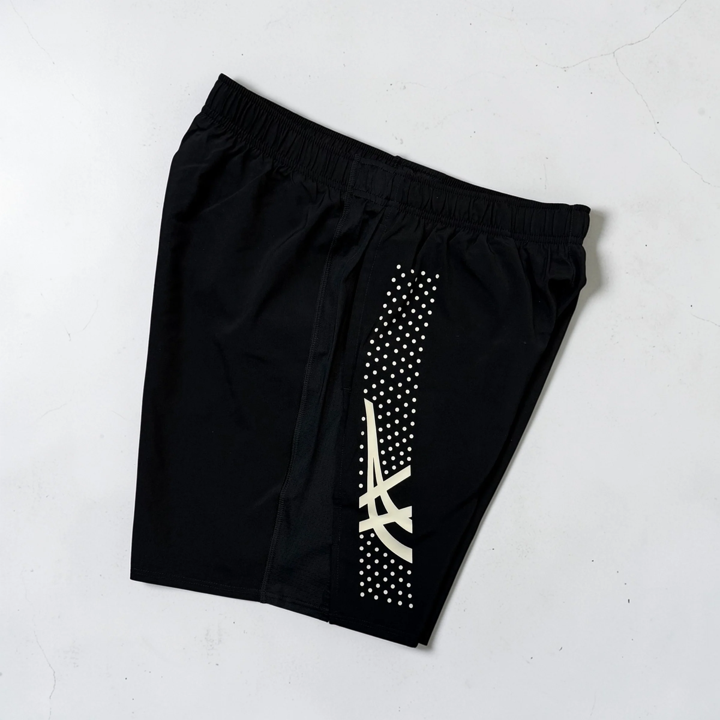 ASICS ICON SHORTS - BLACK (Japan sizing)