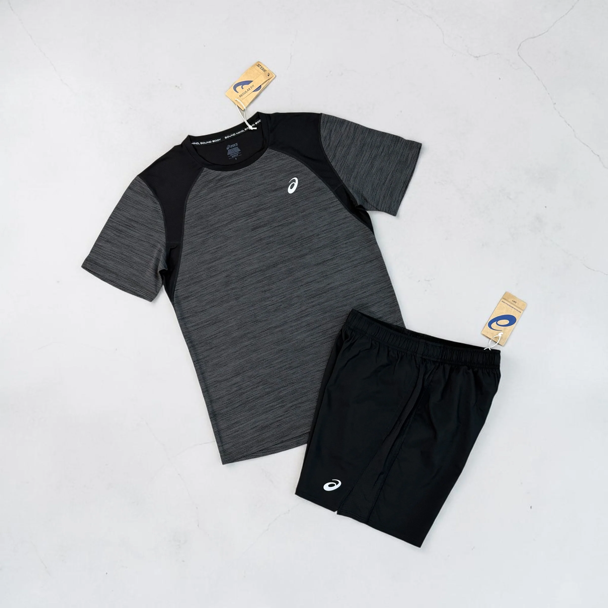 ASICS ROAD T-SHIRT AND CORE SHORTS SET - BLACK ANTHRACITE