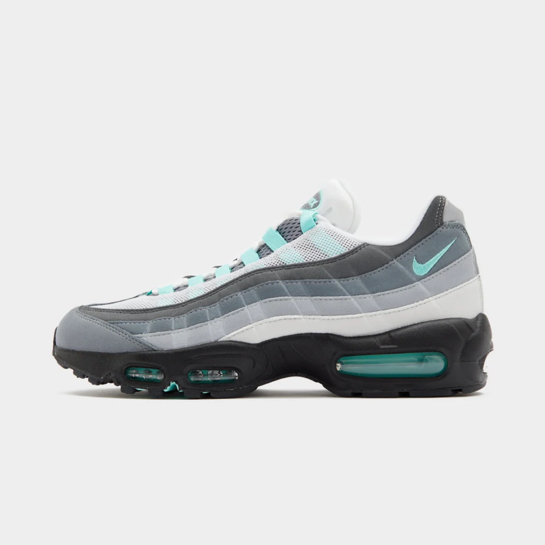 NIKE AIR MAX 95 - HYPER TURQUOISE - Image 4