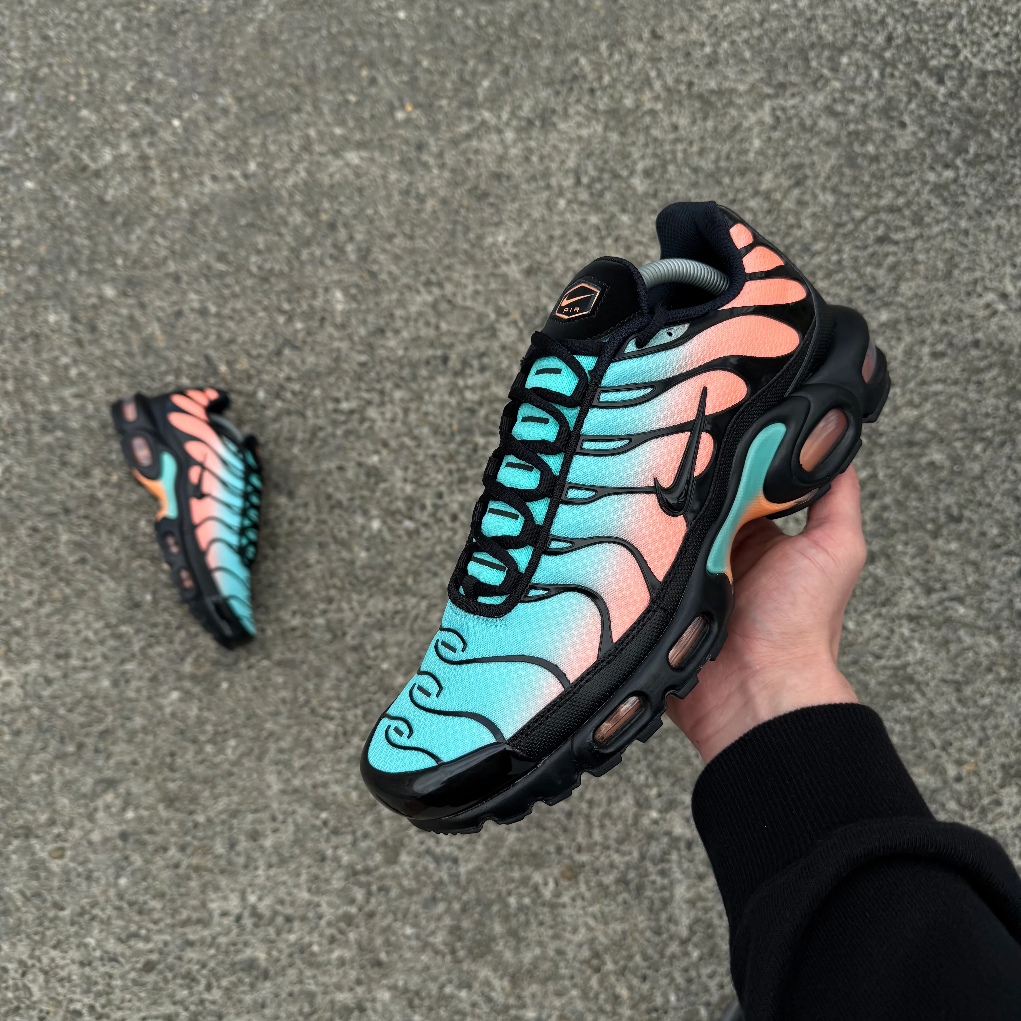 NIKE AIR MAX PLUS TN - AURORA PEACH - Image 4