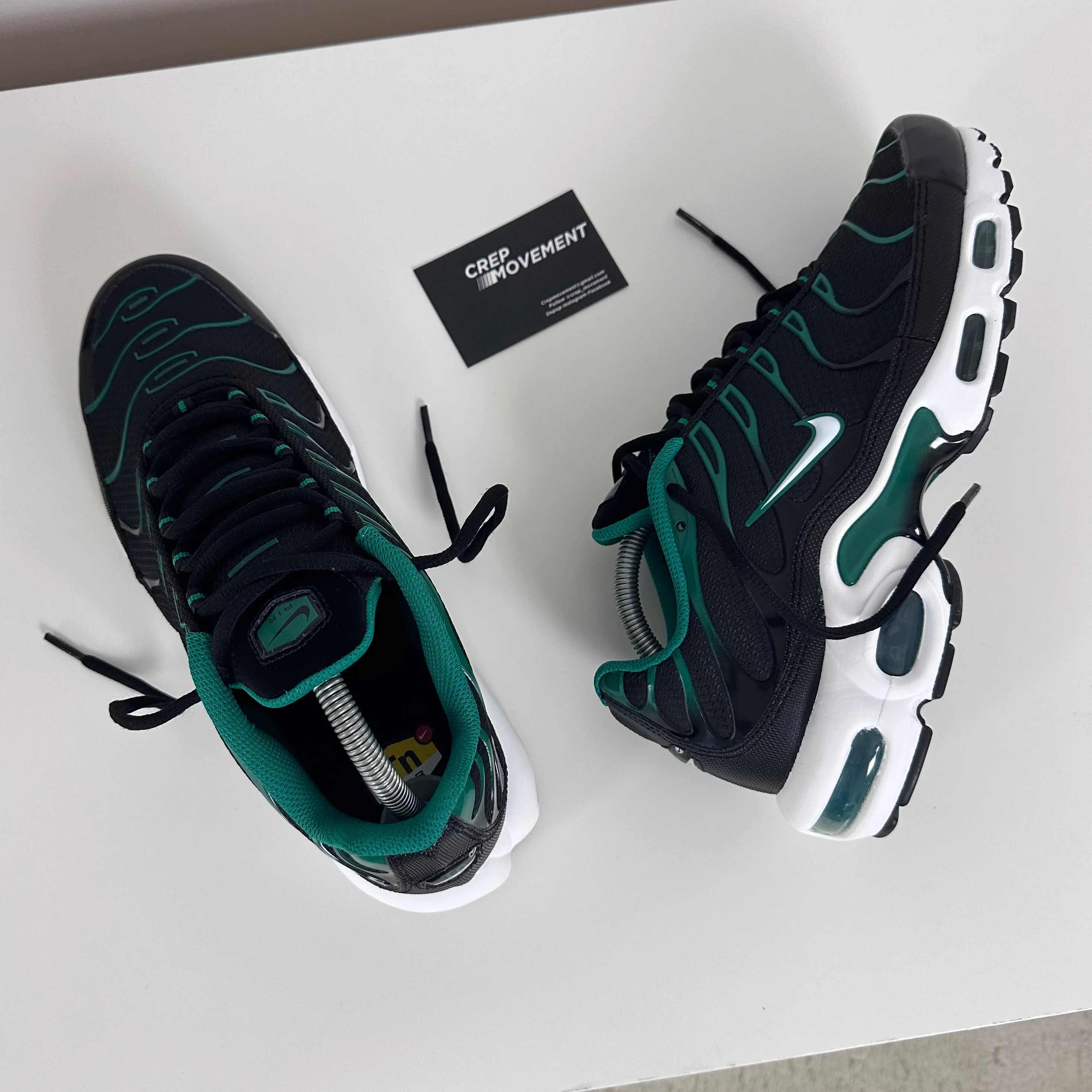 NIKE AIR MAX PLUS TN - BLACK / GREEN ‘MALACHITE’ - Image 3