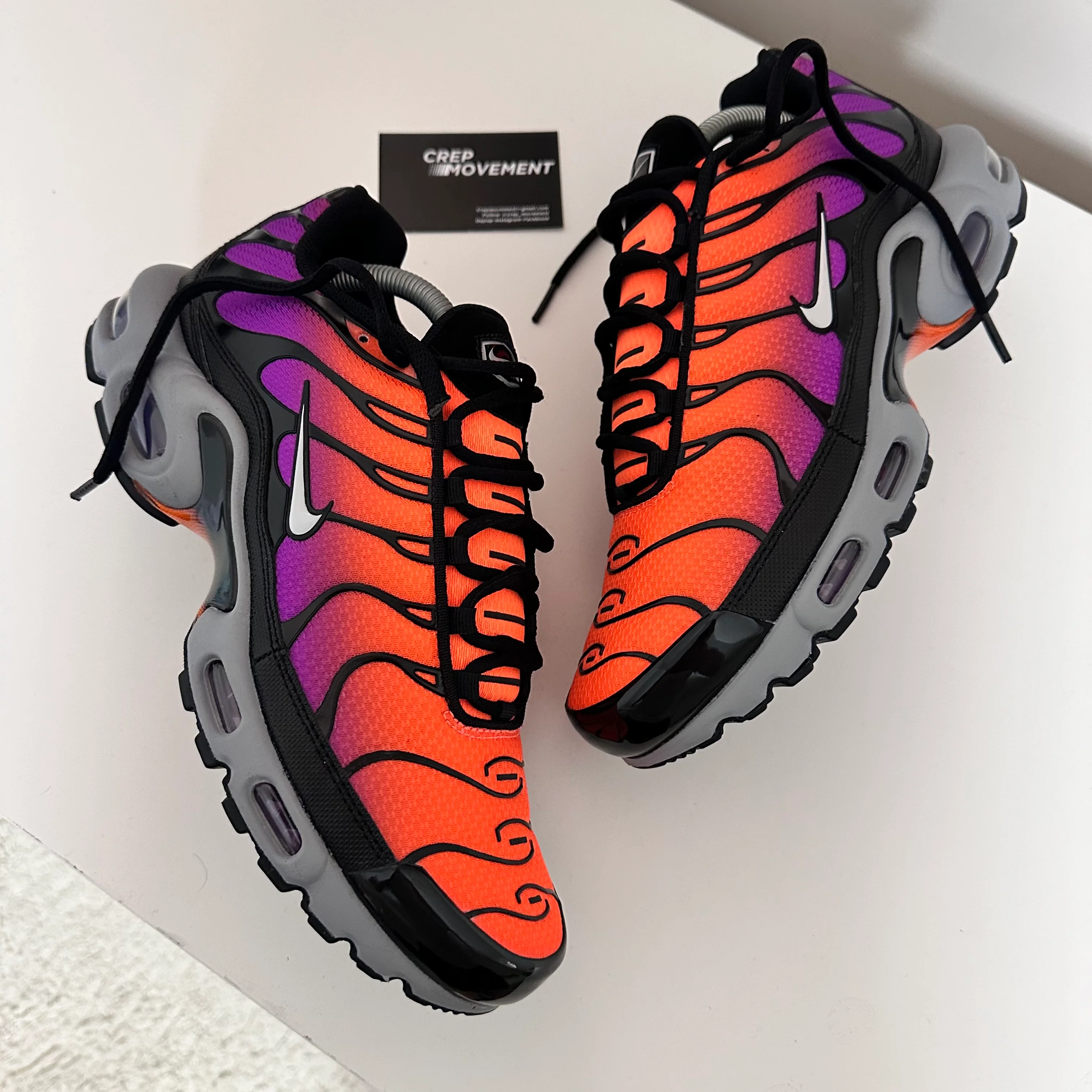 NIKE AIR MAX PLUS TN - DESERT SUNSET - Image 3