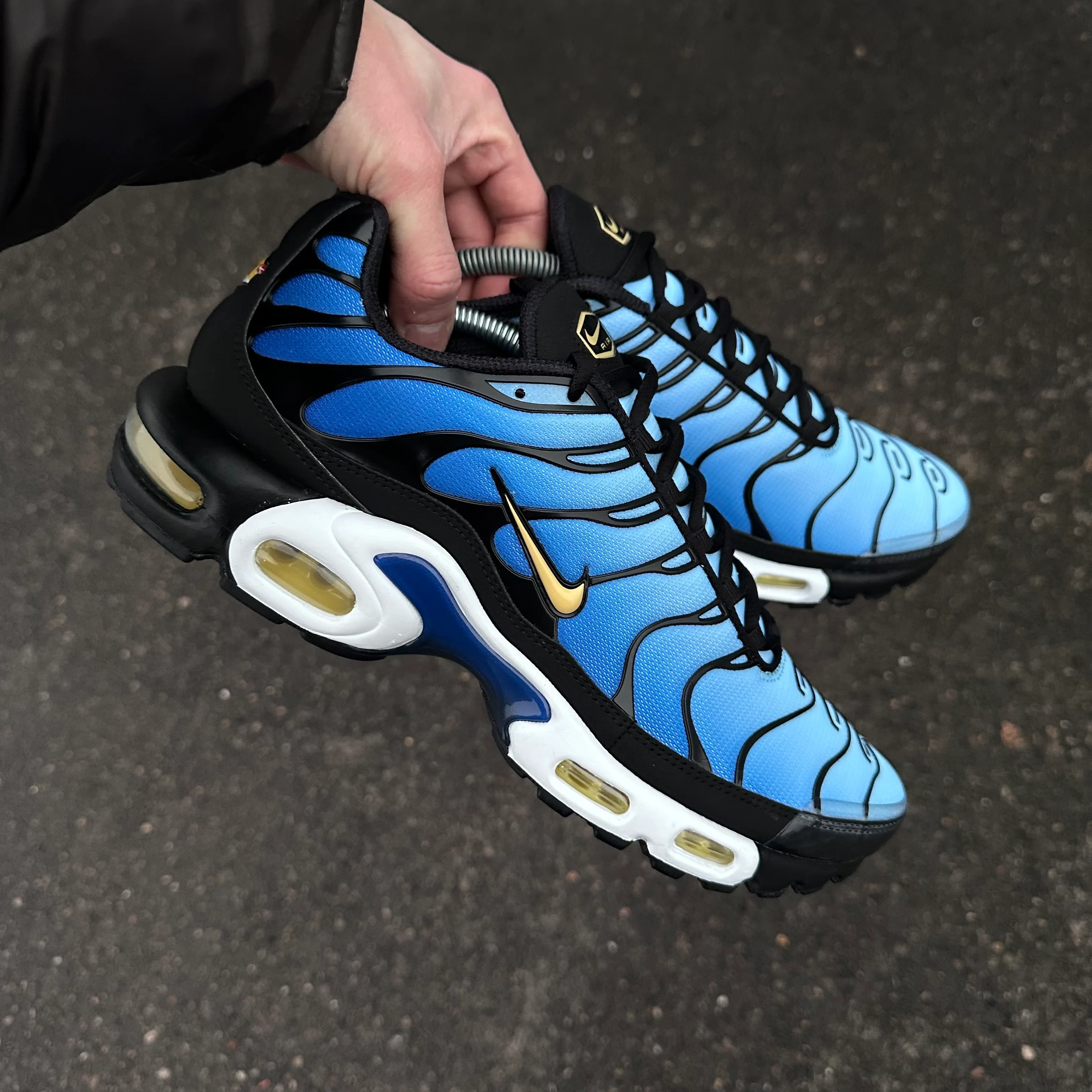 NIKE AIR MAX PLUS TN - HYPER BLUE (2025) - Image 3