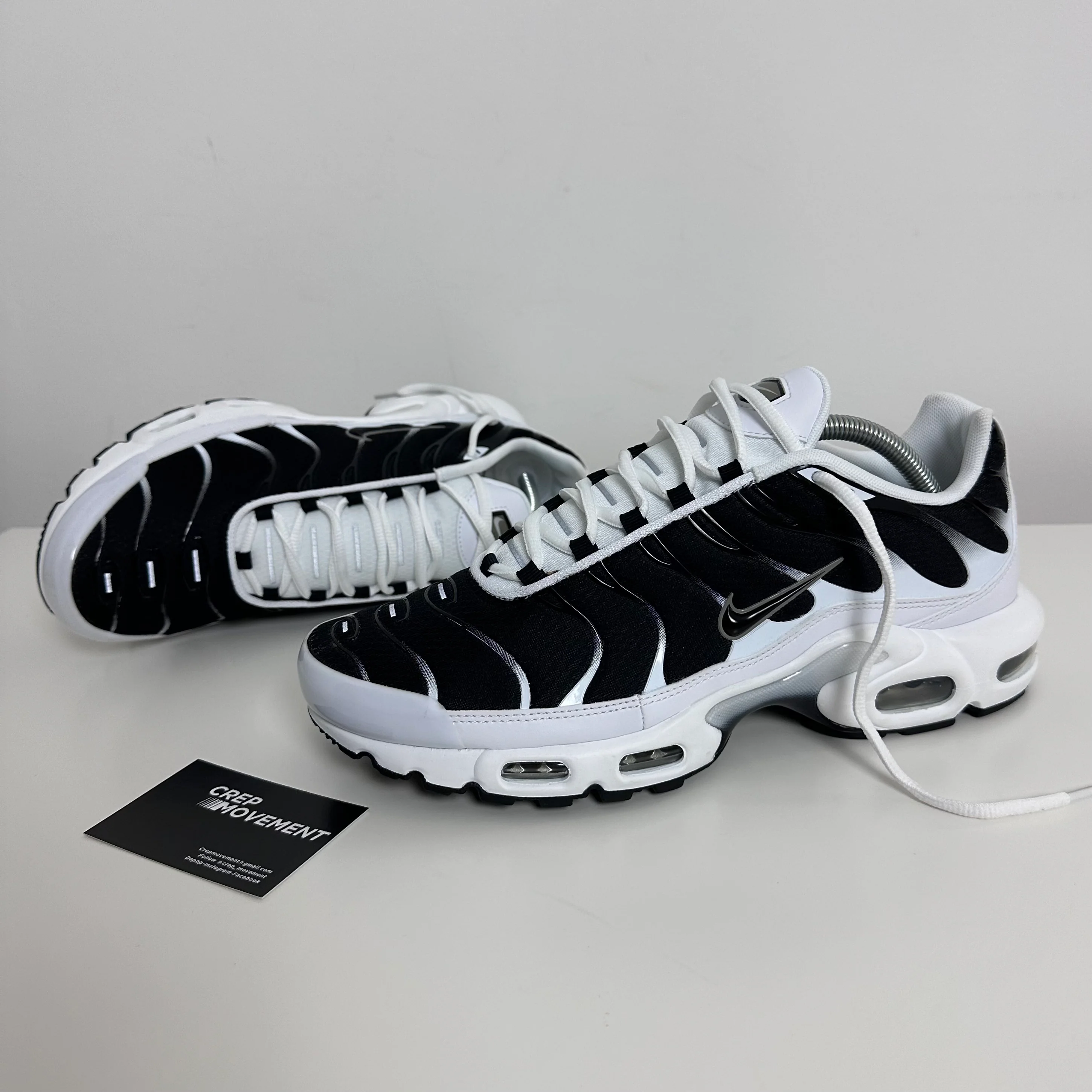 NIKE AIR MAX PLUS TN - KILLER WHALE (2023) - Image 3