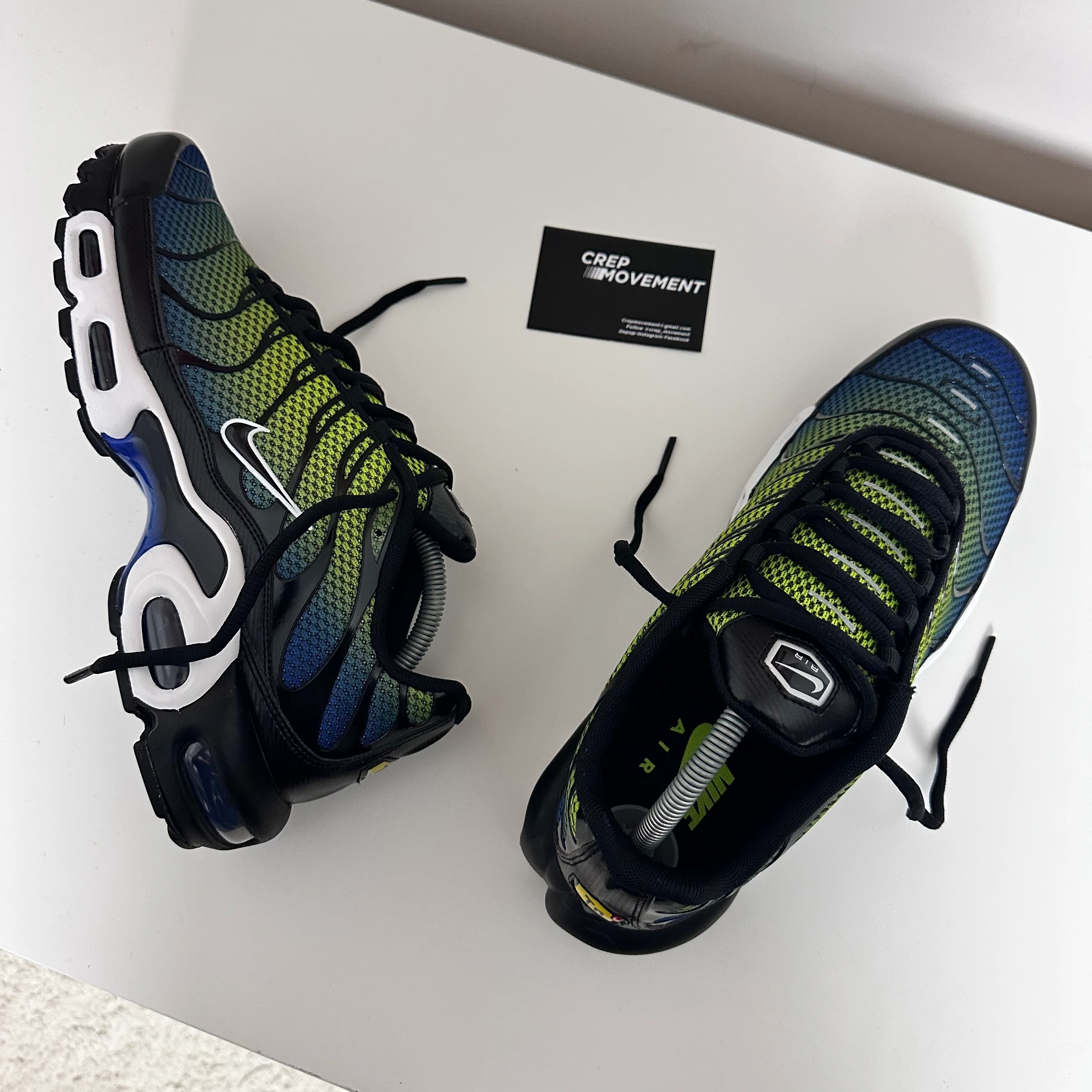 NIKE AIR MAX PLUS TN - RACER BLUE / VOLT - Image 3