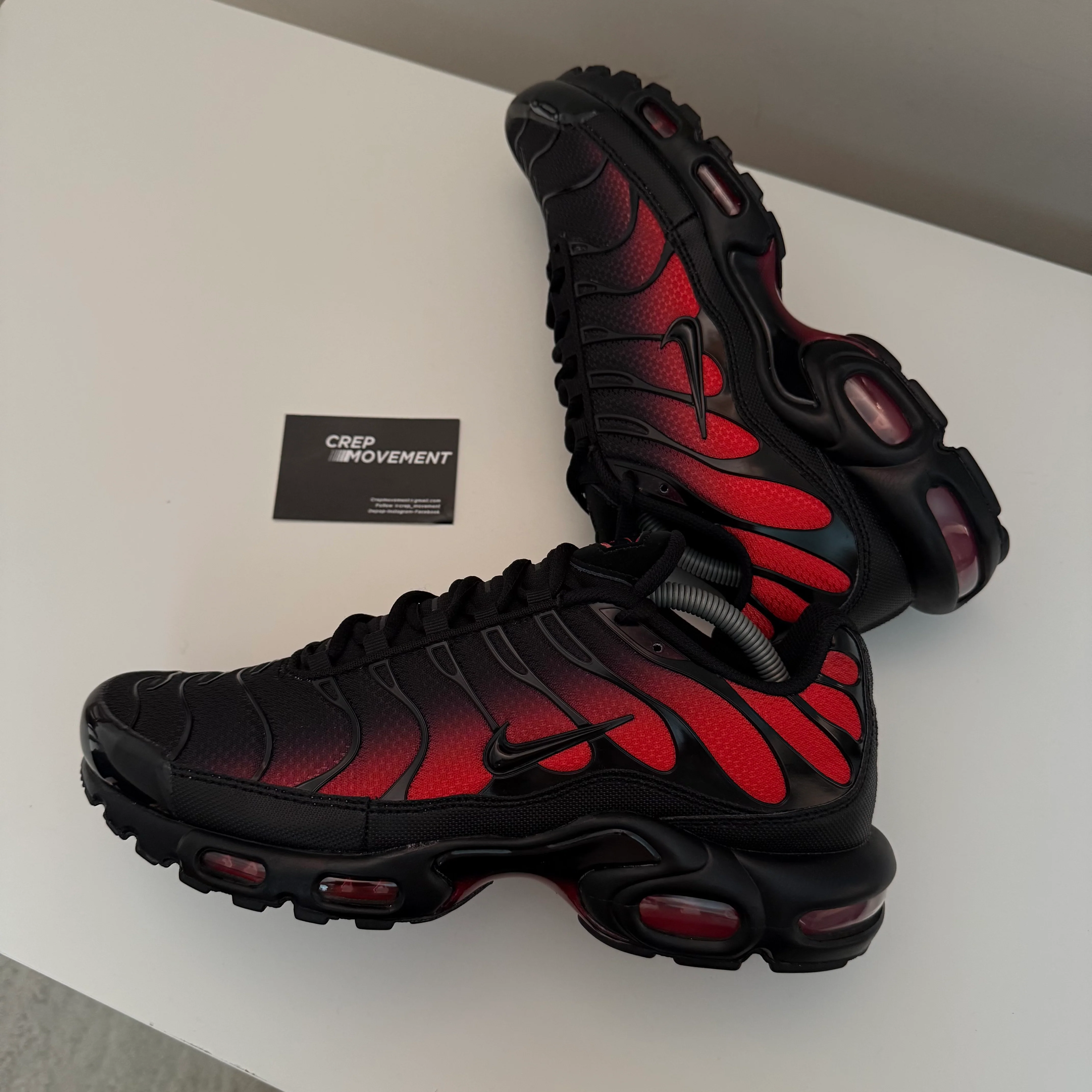 NIKE AIR MAX PLUS TN - RED FADES - Image 2