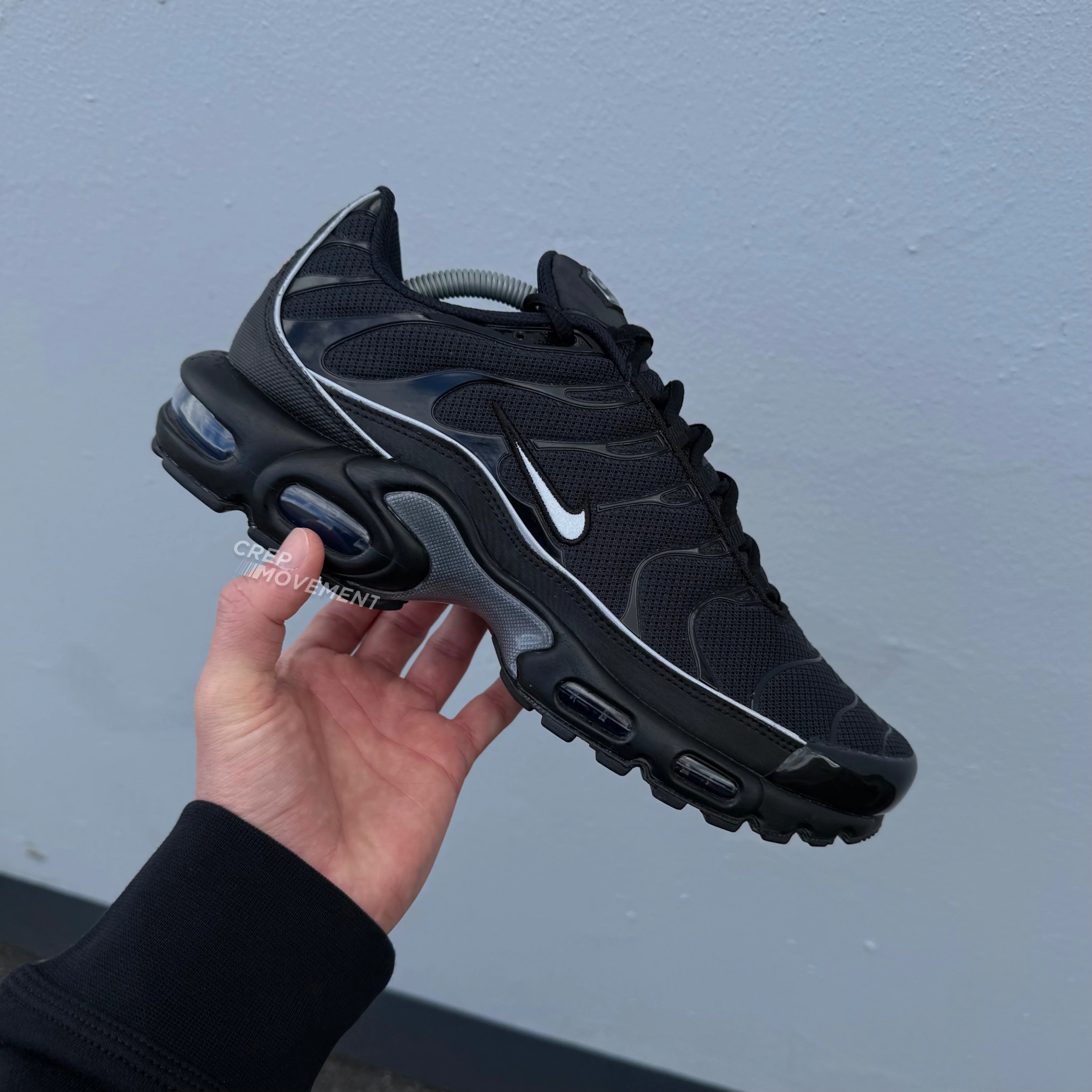 NIKE AIR MAX PLUS TN - REFLECTIVE STRIP - Image 5