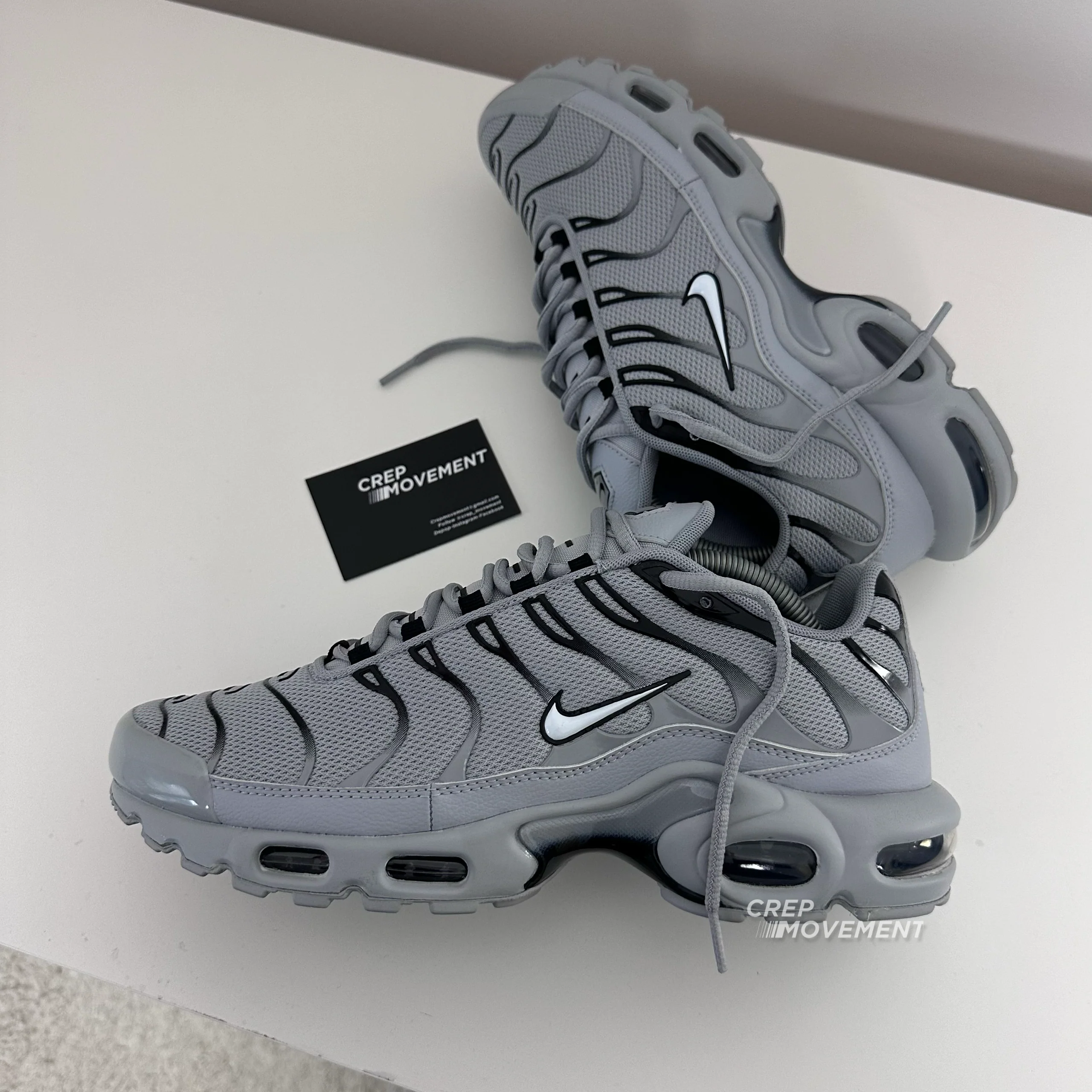 NIKE AIR MAX PLUS TN - GREY / BLACK - Image 3
