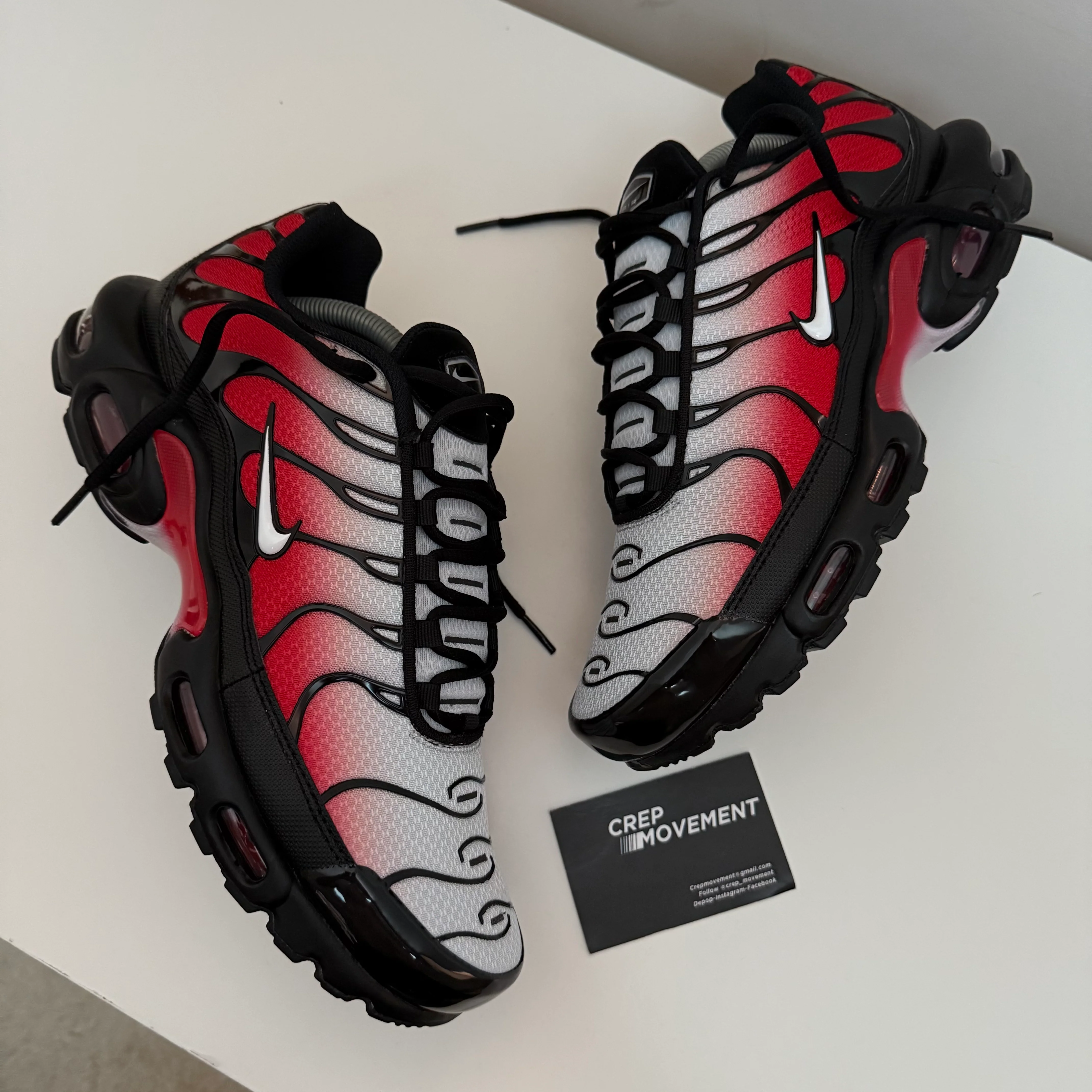 NIKE AIR MAX PLUS TN - UNI RED FADE - Image 3