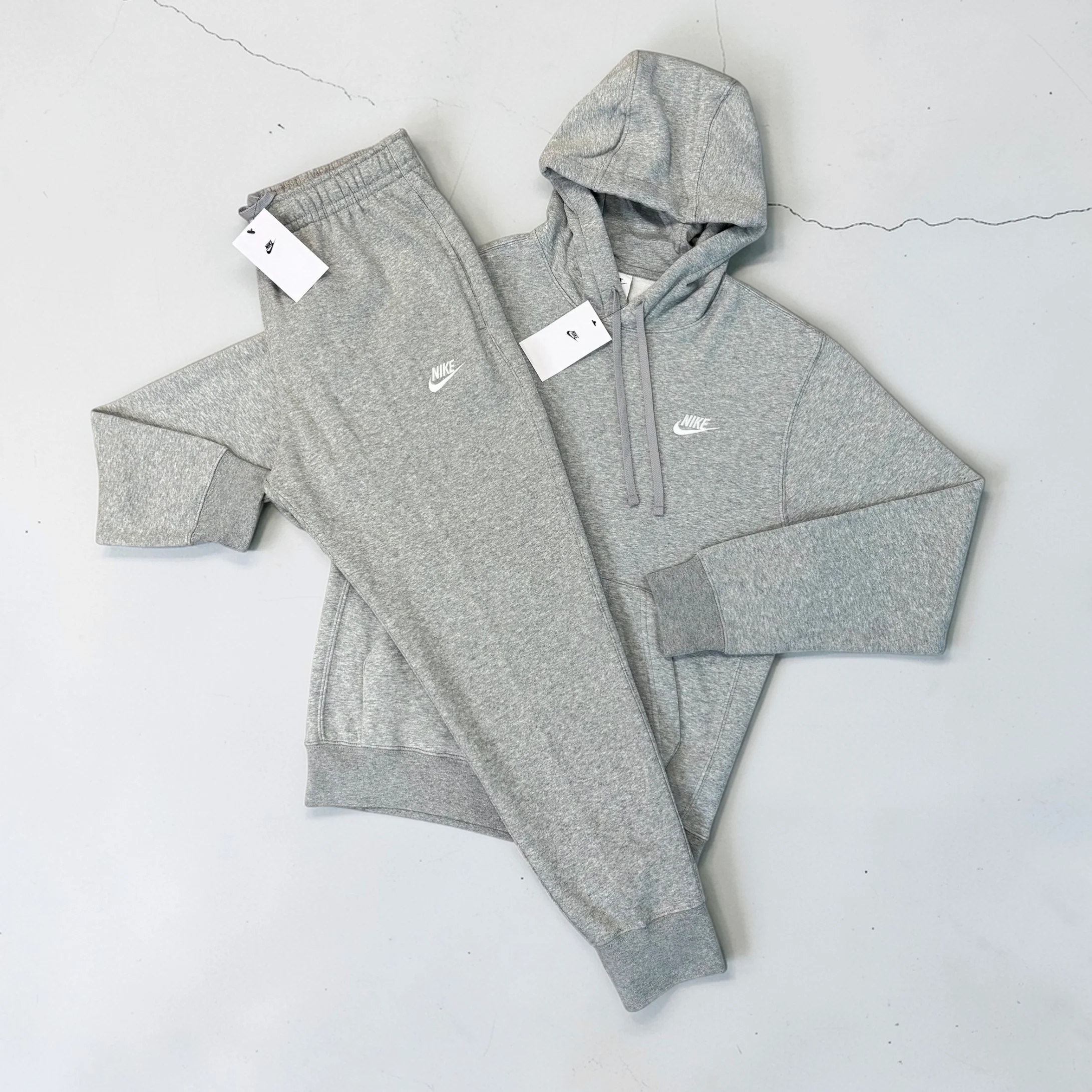 NIKE CLUB TRACKSUIT SET - GREY - Image 2