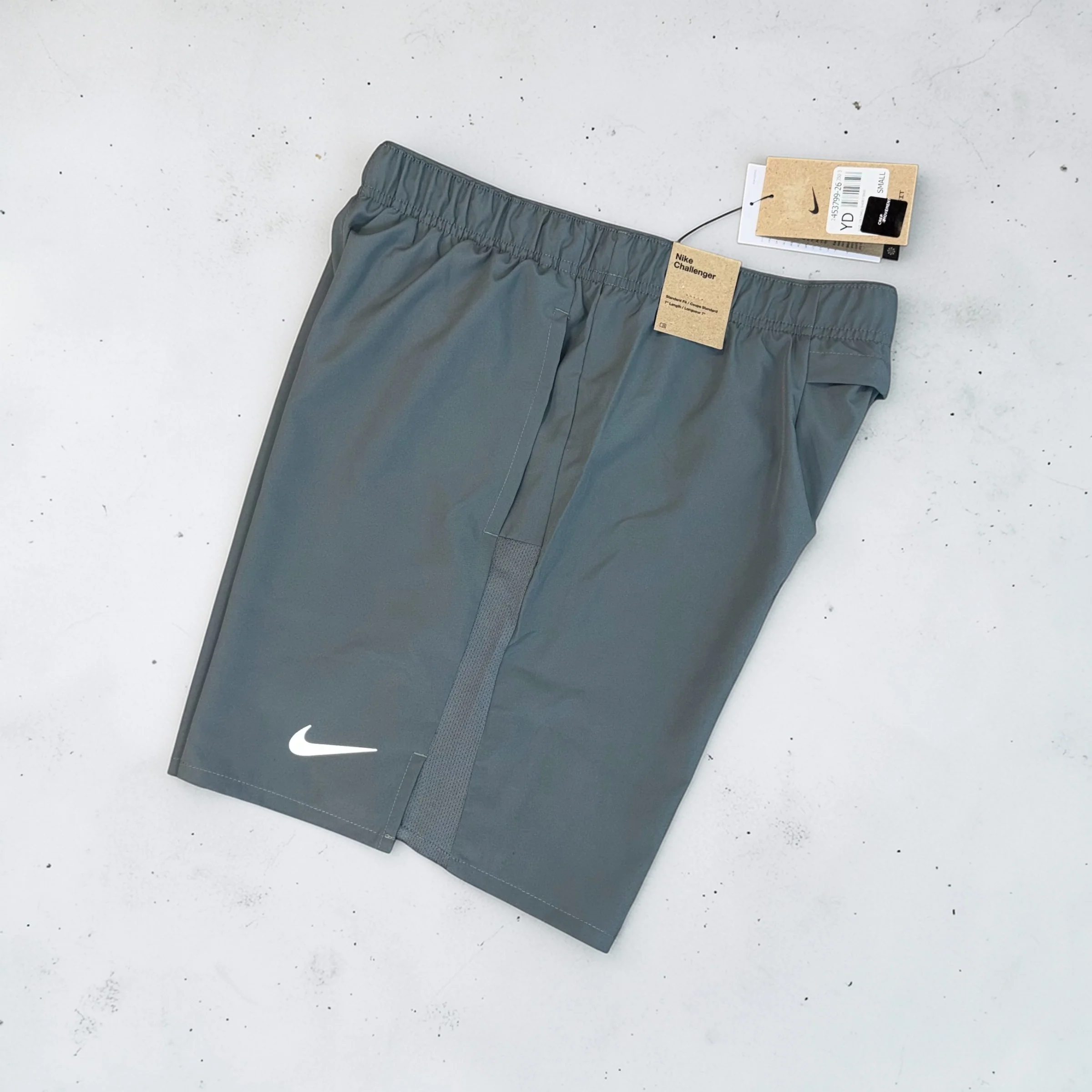 NIKE DRI-FIT WINDRUNNER AND 7” CHALLENGER SHORTS SET - FOAM PINK / GREY - Image 3