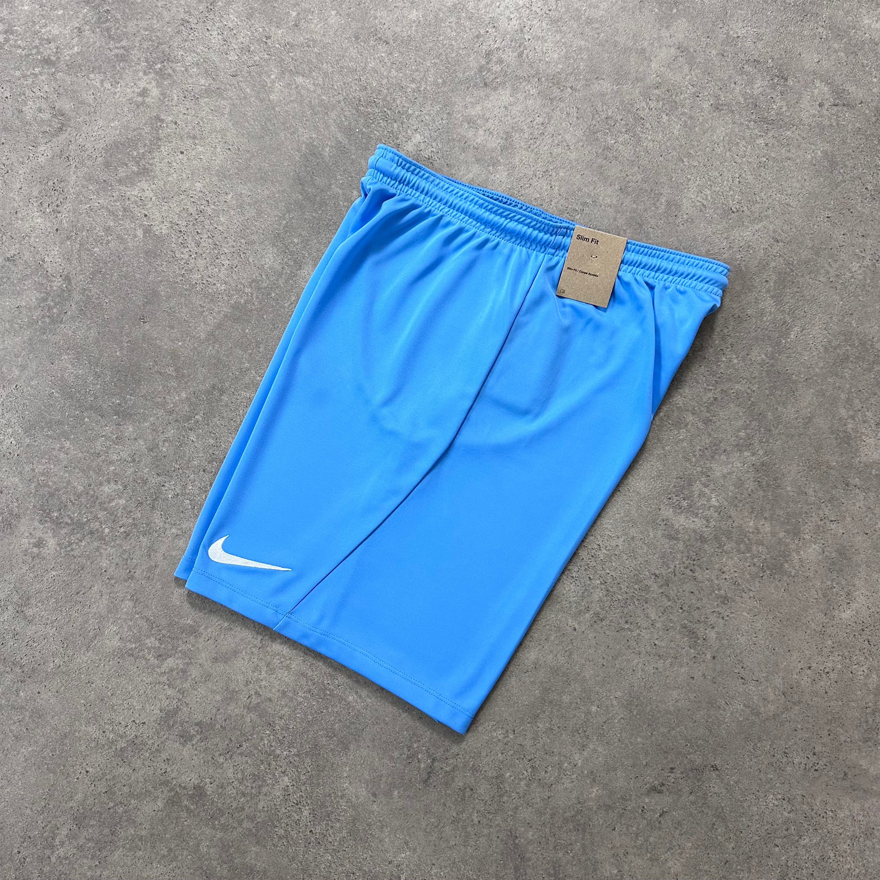 NIKE LOGO ESSENTIAL SET - BABY BLUE - Image 3