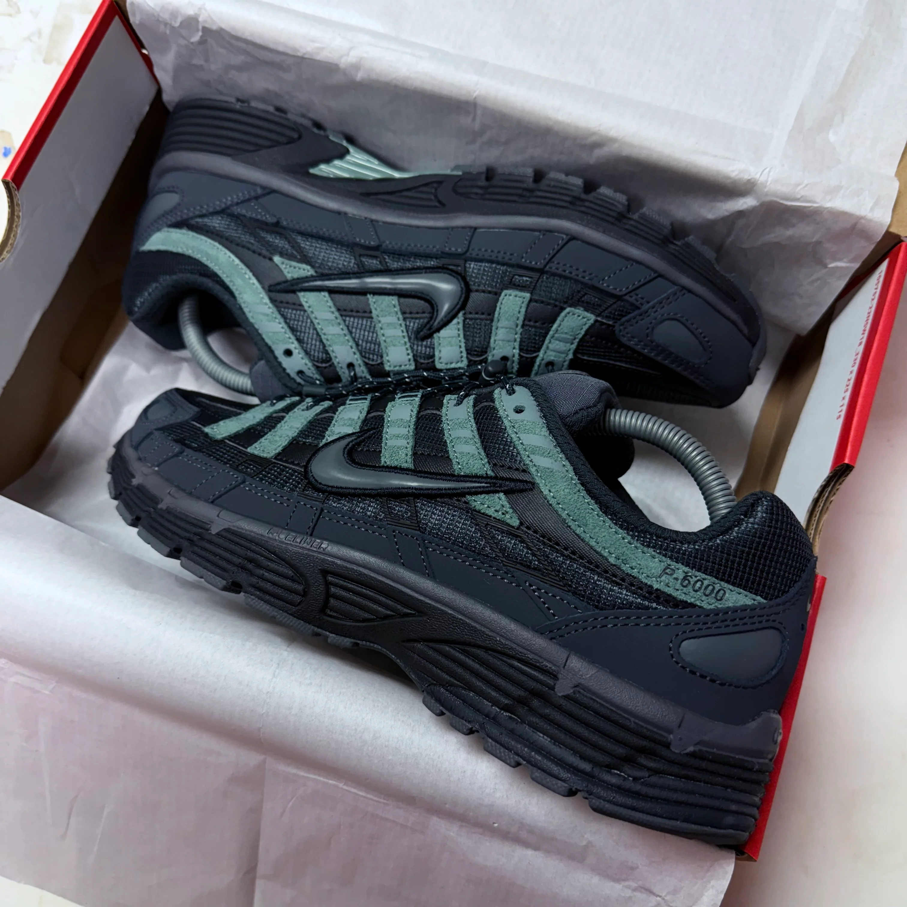NIKE P-6000 - DARK SMOKE / CLAY GREEN - Image 3