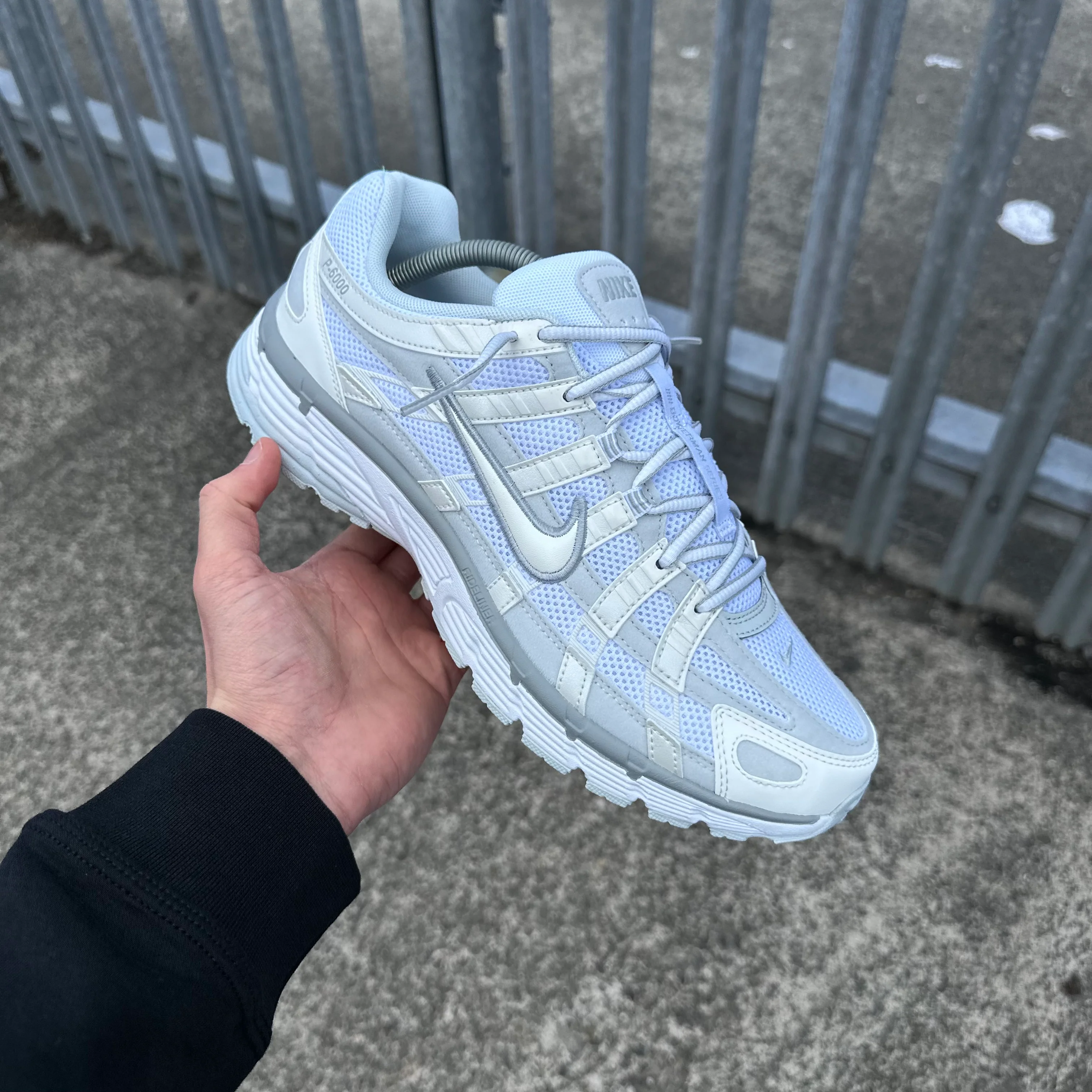 NIKE P-6000 - SUMMIT WHITE / PLATINUM GREY - Image 2