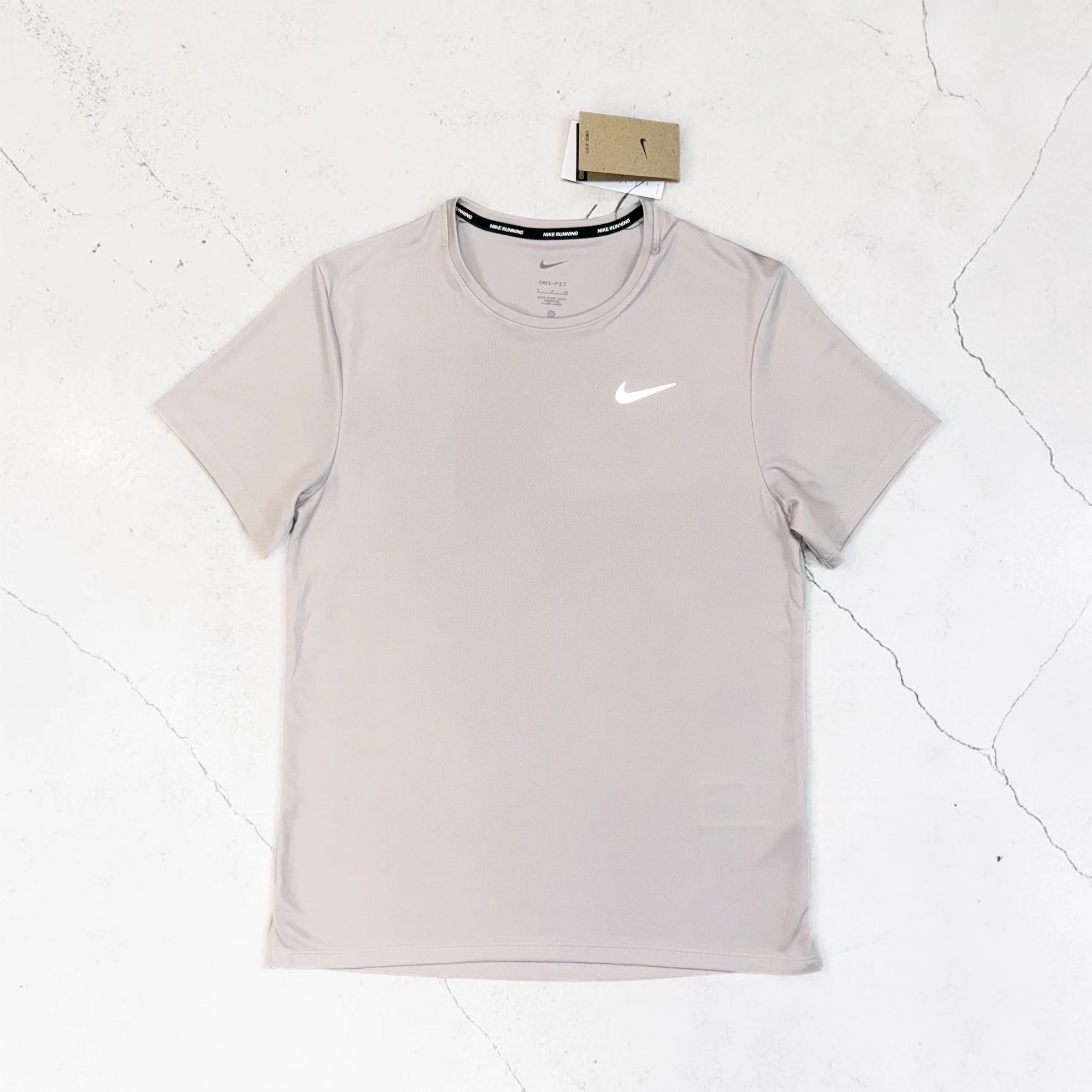 NIKE MILER T SHIRT - BEIGE