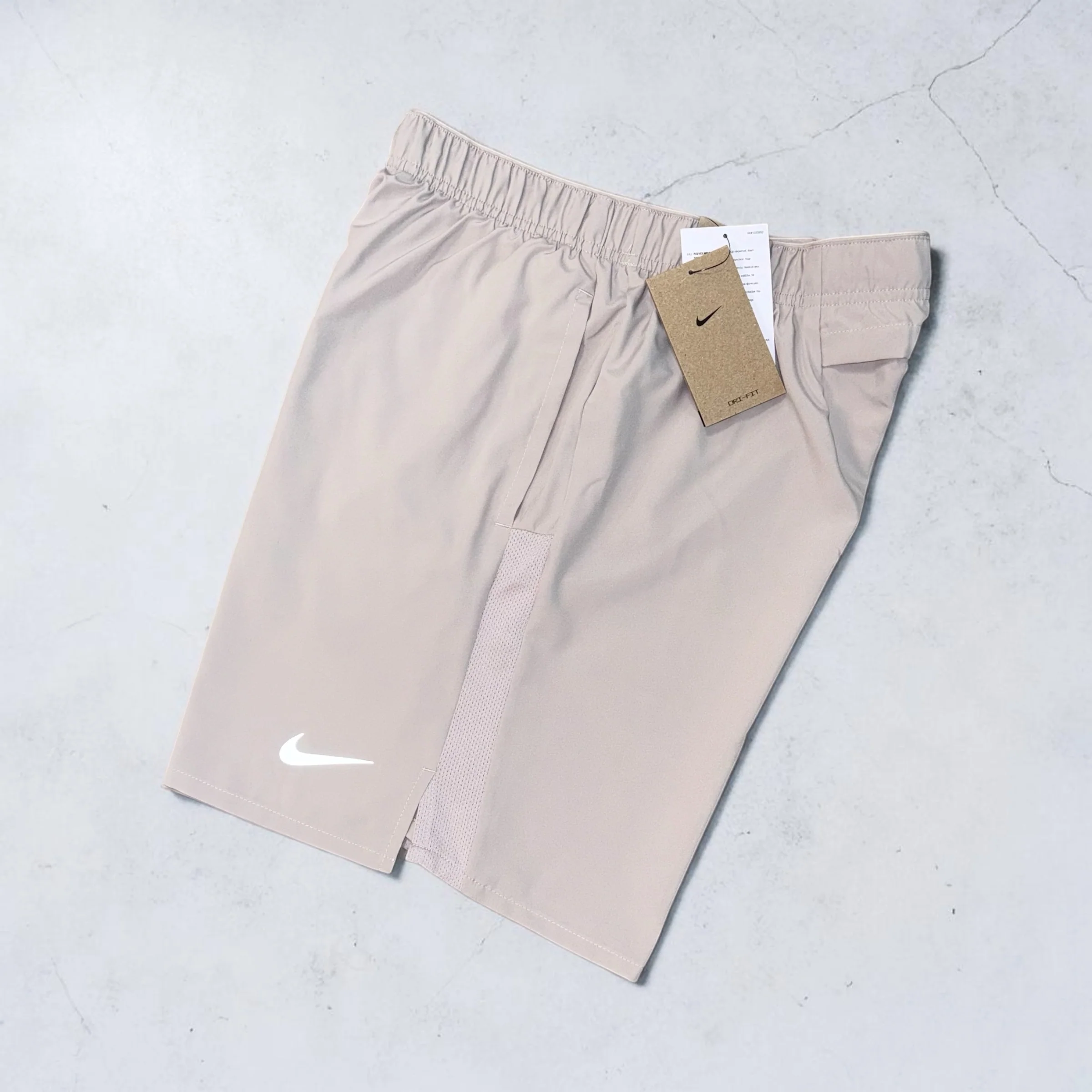 NIKE DRI-FIT WINDRUNNER AND CHALLENGER SHORTS SET - BEIGE - Image 3